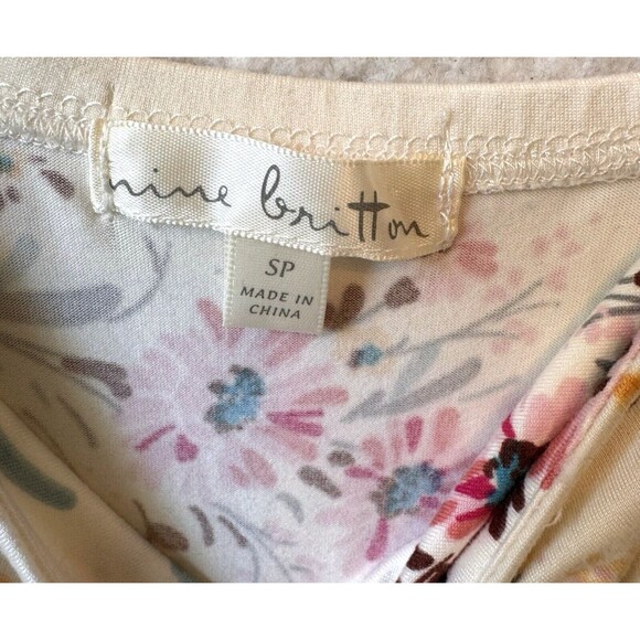 Nine Britton Leslie Dress Women's Small Ivory‎ Floral Fit Flare Sleeveless Soft - Picture 10 of 13